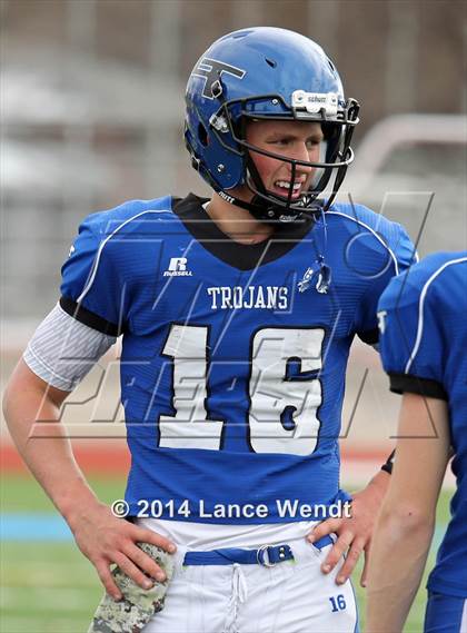 Thumbnail 2 in Broomfield @ Longmont (CHSAA 4A Semifinal Playoff) photogallery.