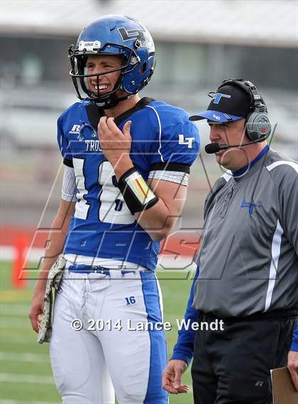 Thumbnail 1 in Broomfield @ Longmont (CHSAA 4A Semifinal Playoff) photogallery.