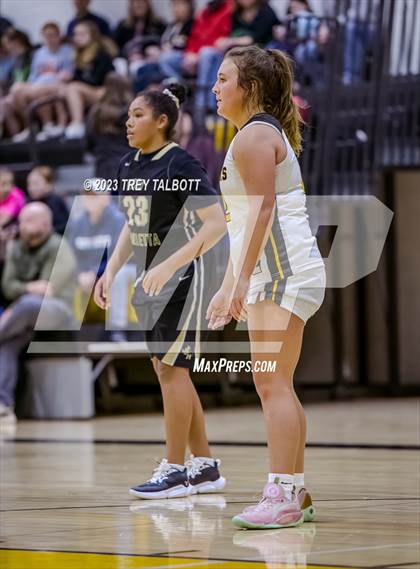 Thumbnail 3 in Rush-Henrietta @ Honeoye Falls-Lima photogallery.