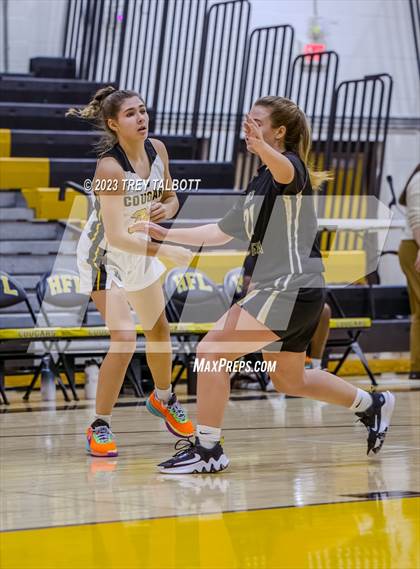 Thumbnail 2 in Rush-Henrietta @ Honeoye Falls-Lima photogallery.