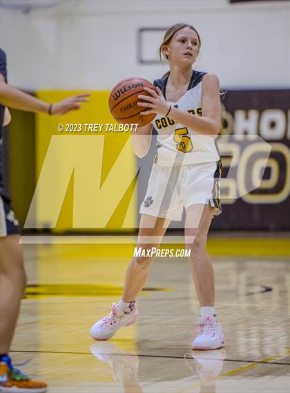Thumbnail 1 in Rush-Henrietta @ Honeoye Falls-Lima photogallery.