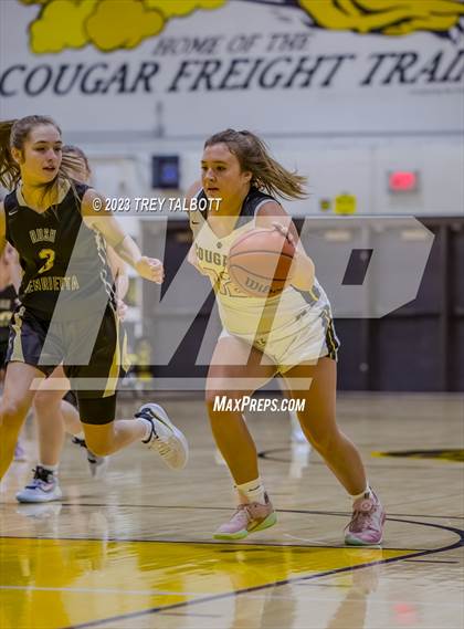 Thumbnail 2 in Rush-Henrietta @ Honeoye Falls-Lima photogallery.