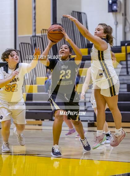 Thumbnail 1 in Rush-Henrietta @ Honeoye Falls-Lima photogallery.