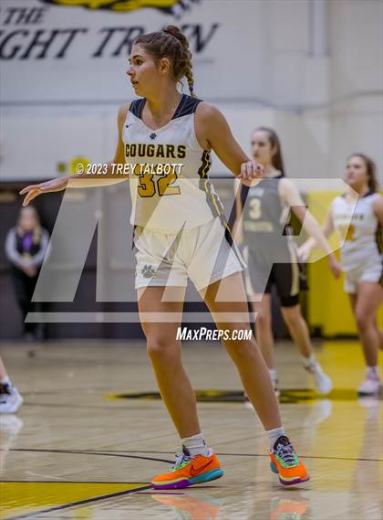 Thumbnail 3 in Rush-Henrietta @ Honeoye Falls-Lima photogallery.
