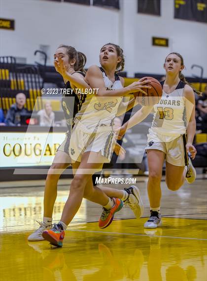 Thumbnail 2 in Rush-Henrietta @ Honeoye Falls-Lima photogallery.