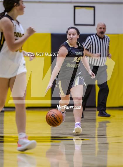 Thumbnail 2 in Rush-Henrietta @ Honeoye Falls-Lima photogallery.