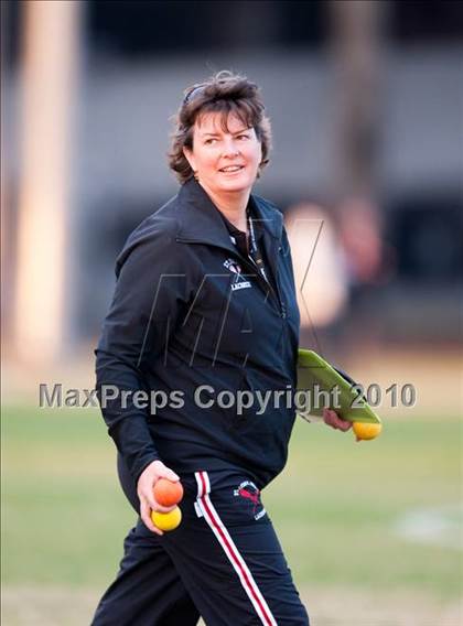 Thumbnail 3 in Bellaire vs. St. John's photogallery.