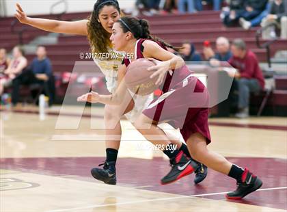 Thumbnail 2 in Soquel vs. Santa Cruz (SCCAL Semifinal) photogallery.