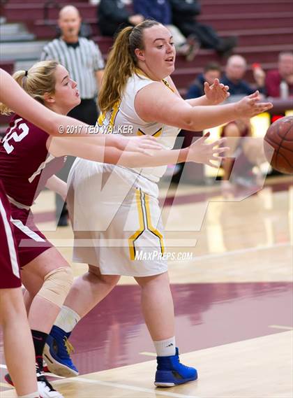 Thumbnail 1 in Soquel vs. Santa Cruz (SCCAL Semifinal) photogallery.