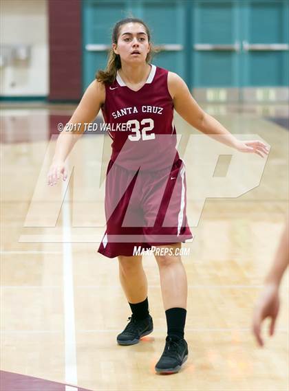 Thumbnail 2 in Soquel vs. Santa Cruz (SCCAL Semifinal) photogallery.
