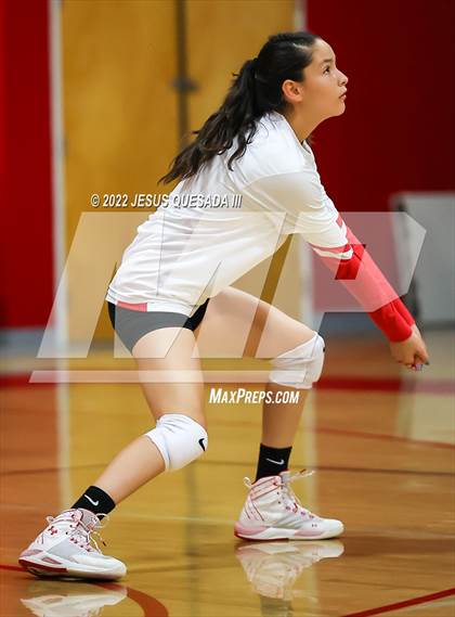 Thumbnail 1 in Yuma Catholic @ Imperial photogallery.