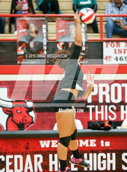 Thumbnail 2 in DeSoto @ Cedar Hill photogallery.
