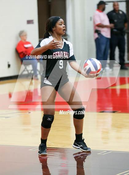 Thumbnail 3 in DeSoto @ Cedar Hill photogallery.
