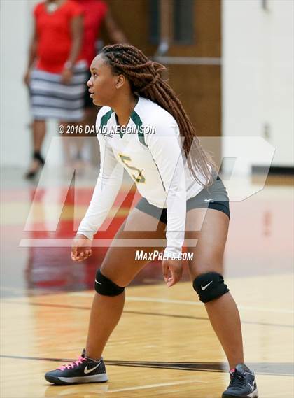 Thumbnail 3 in DeSoto @ Cedar Hill photogallery.