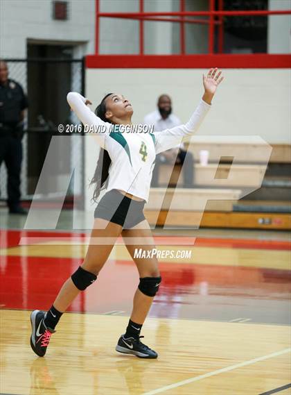 Thumbnail 2 in DeSoto @ Cedar Hill photogallery.