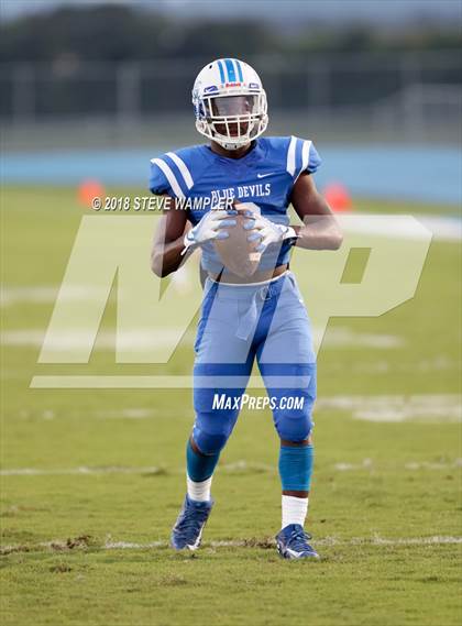 Thumbnail 3 in Coffee County Central @ Lebanon Homecoming photogallery.