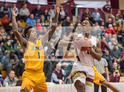 Thumbnail 1 in St. Anthony vs Jemison (Spalding Hoophall Classic) photogallery.