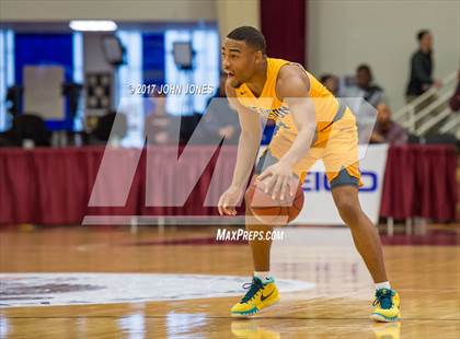 Thumbnail 2 in St. Anthony vs Jemison (Spalding Hoophall Classic) photogallery.