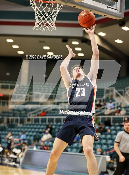 Thumbnail 1 in Seven Lakes @ Tompkins photogallery.