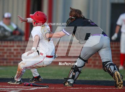 Thumbnail 3 in Doyle @ Brusly photogallery.