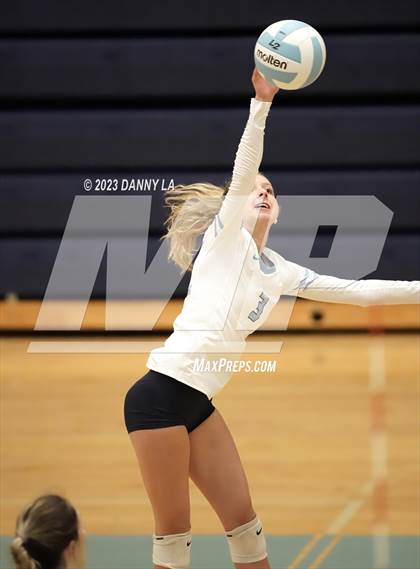 Thumbnail 3 in Langley @ Yorktown photogallery.