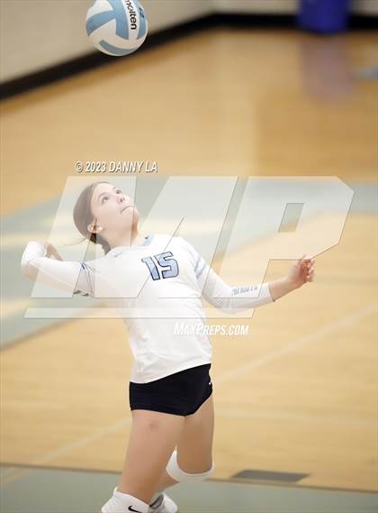 Thumbnail 3 in Langley @ Yorktown photogallery.