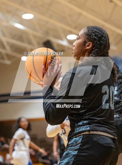 Thumbnail 2 in Overhills @ Westover photogallery.