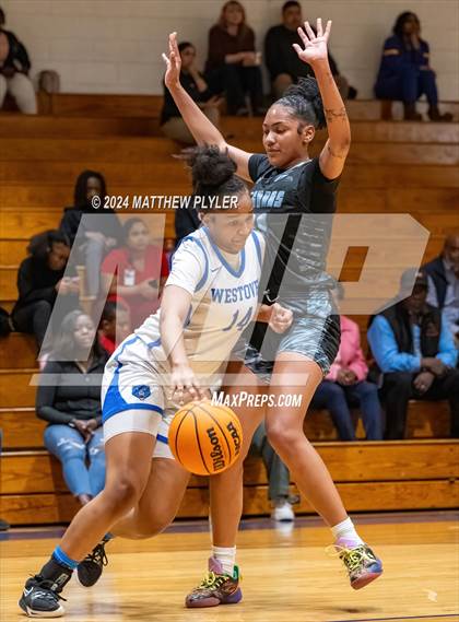 Thumbnail 1 in Overhills @ Westover photogallery.