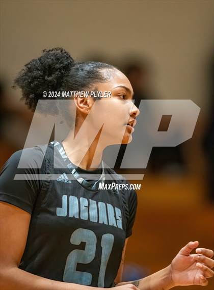 Thumbnail 1 in Overhills @ Westover photogallery.