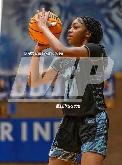 Thumbnail 3 in Overhills @ Westover photogallery.