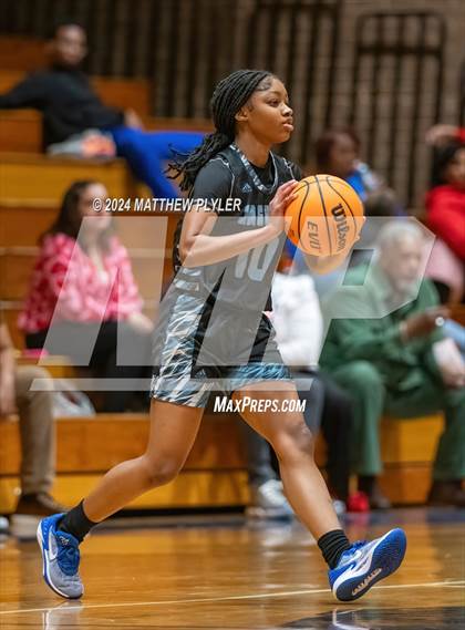 Thumbnail 3 in Overhills @ Westover photogallery.