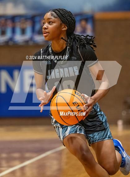 Thumbnail 3 in Overhills @ Westover photogallery.
