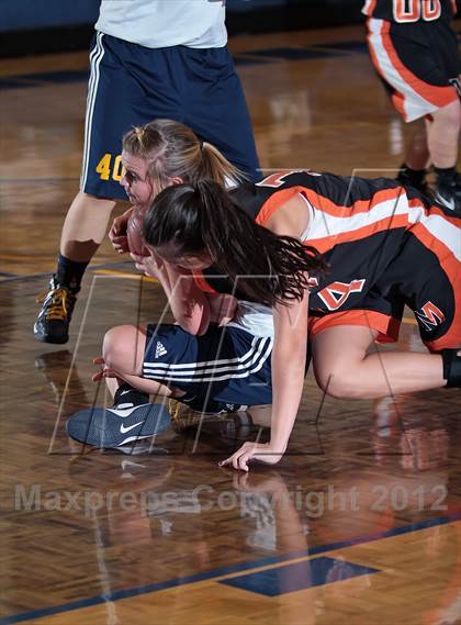 Thumbnail 3 in JV: Morristown-Hamblen East @ Seymour photogallery.