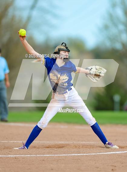 Thumbnail 3 in Bishop Grimes vs Cato-Meridian photogallery.