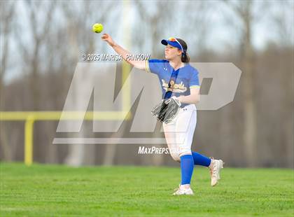Thumbnail 2 in Bishop Grimes vs Cato-Meridian photogallery.