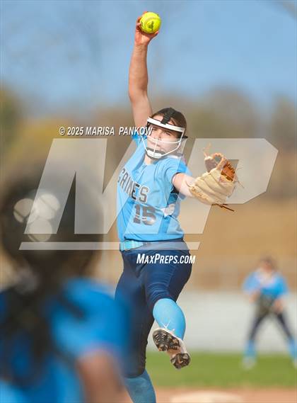 Thumbnail 3 in Bishop Grimes vs Cato-Meridian photogallery.