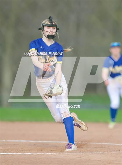 Thumbnail 1 in Bishop Grimes vs Cato-Meridian photogallery.