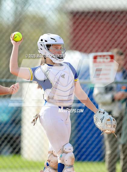 Thumbnail 1 in Bishop Grimes vs Cato-Meridian photogallery.