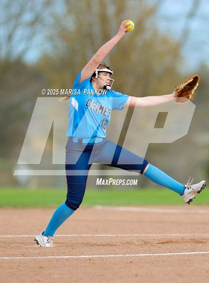 Thumbnail 1 in Bishop Grimes vs Cato-Meridian photogallery.