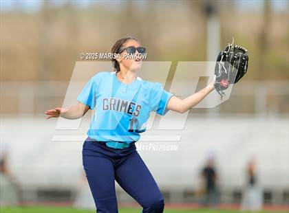 Thumbnail 1 in Bishop Grimes vs Cato-Meridian photogallery.