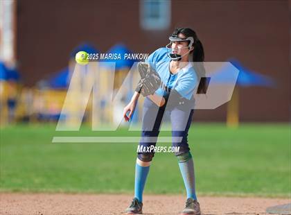 Thumbnail 2 in Bishop Grimes vs Cato-Meridian photogallery.