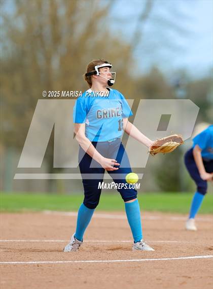 Thumbnail 1 in Bishop Grimes vs Cato-Meridian photogallery.