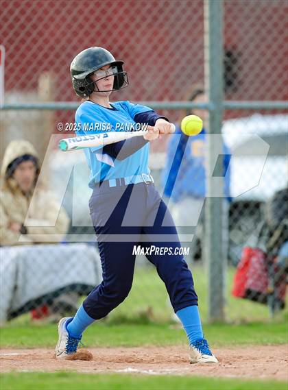 Thumbnail 3 in Bishop Grimes vs Cato-Meridian photogallery.