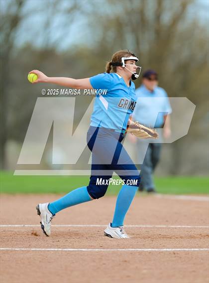 Thumbnail 2 in Bishop Grimes vs Cato-Meridian photogallery.