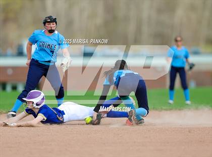 Thumbnail 2 in Bishop Grimes vs Cato-Meridian photogallery.