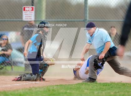 Thumbnail 2 in Bishop Grimes vs Cato-Meridian photogallery.