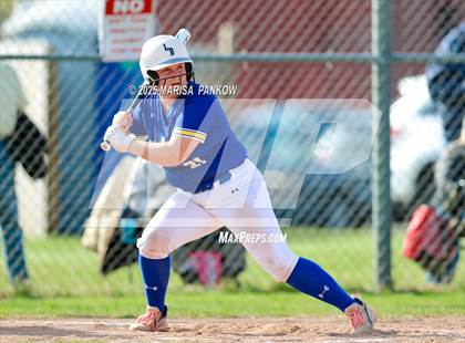 Thumbnail 3 in Bishop Grimes vs Cato-Meridian photogallery.