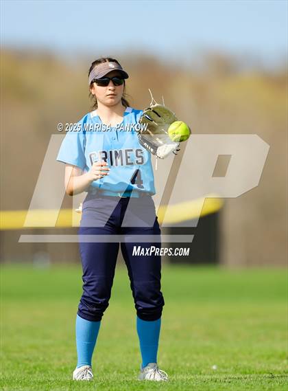 Thumbnail 3 in Bishop Grimes vs Cato-Meridian photogallery.