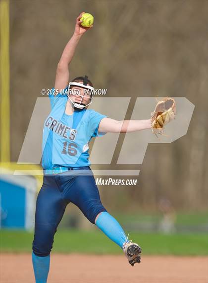 Thumbnail 3 in Bishop Grimes vs Cato-Meridian photogallery.