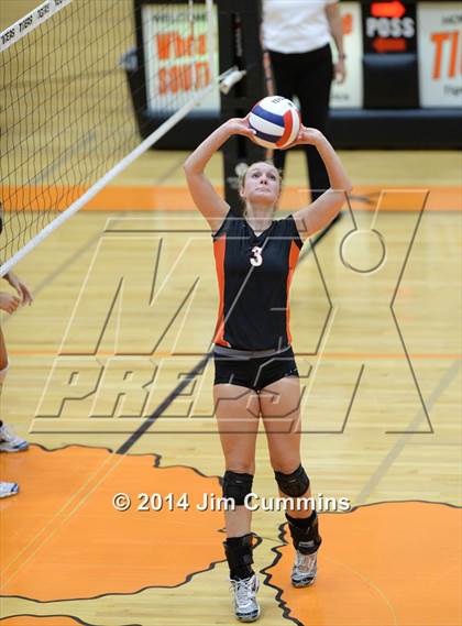 Thumbnail 3 in Neuqua Valley @ Wheaton-Warrenville South photogallery.